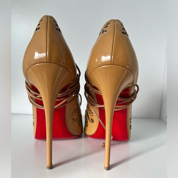 Christian Louboutin Impera - Picture 3 of 6